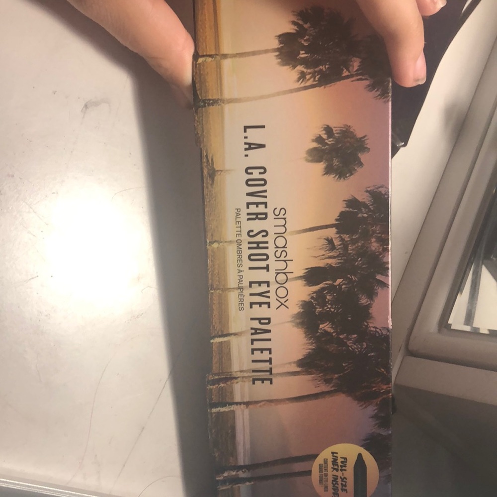 The eyeshadow not the liner